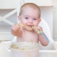 Weaning a 6-Month-Old Baby – Our 5 top tips to help you get started.