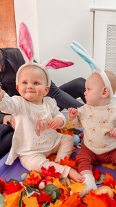 when do babies start smiling and laughing