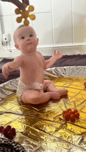 benefits of messy play for babies and toddlers
