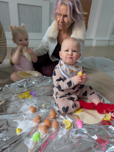 crossing the midline baby