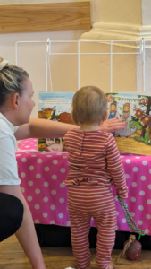 how to encourage a love of reading in babies