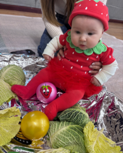 why doesn't my baby play with toys